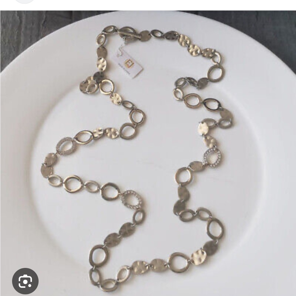 Premier Designs Gold Circle Necklace